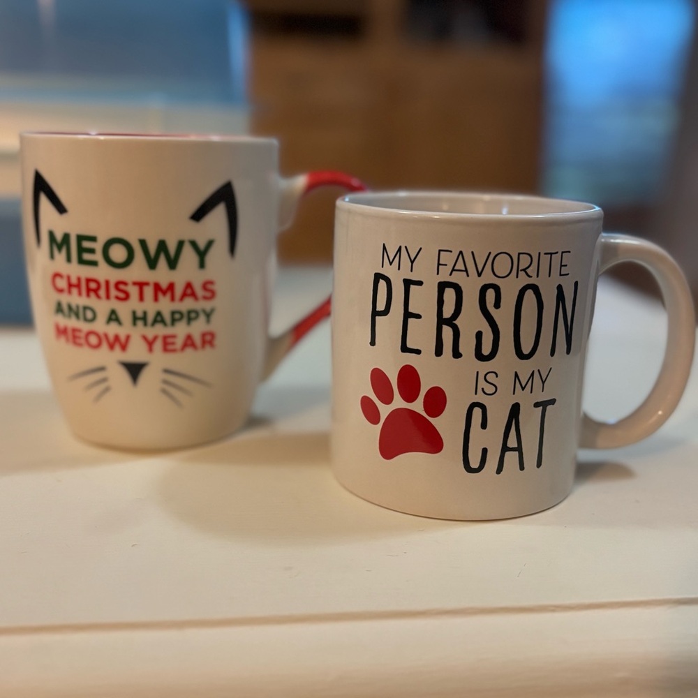 Cat-Themed Holiday Mug Set of 2